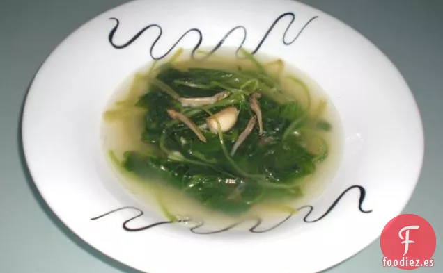 Sopa De Espinacas De Mamá Con Anchoas