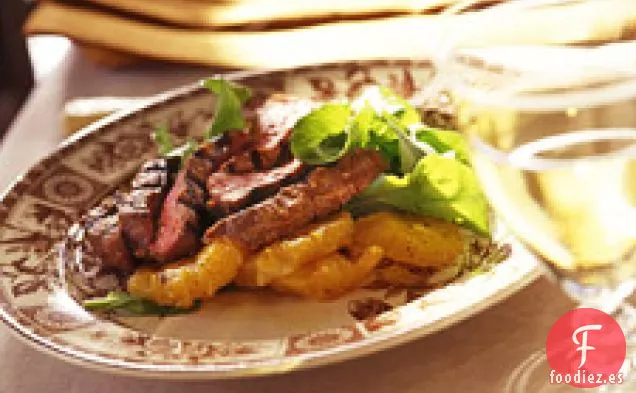 Carne De Res Chamuscada Y Naranjas Con Rúcula