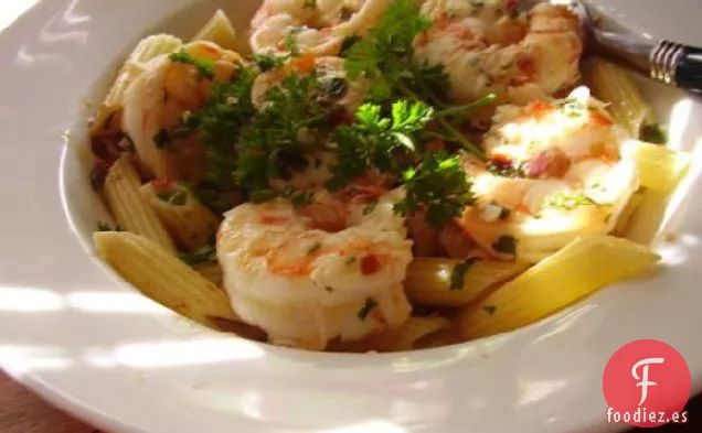 Espaguetis Aglio Olio Con Camarones Picantes