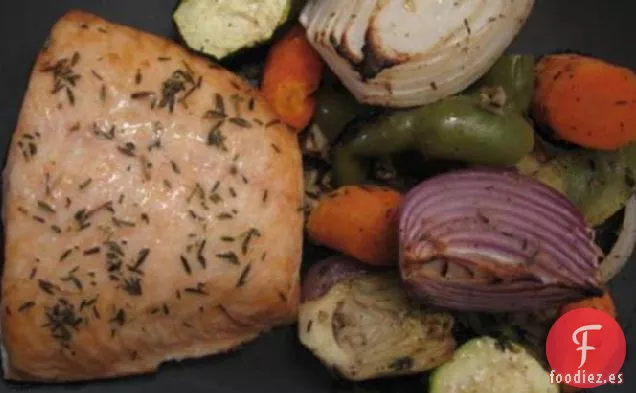 Salmón Con Verduras Asadas