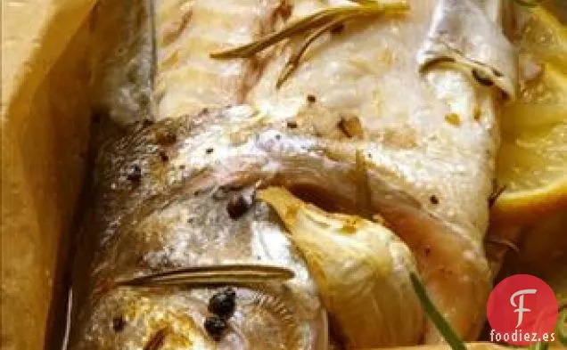 Loup De Mer En Papillote (Lubina Al Horno Envuelta en Papel)