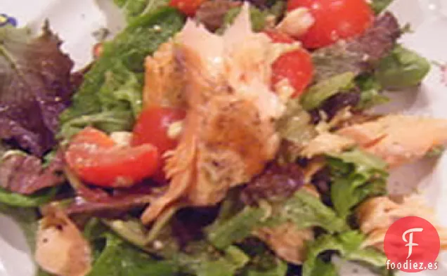 Ensalada de Aguacate y Salmón