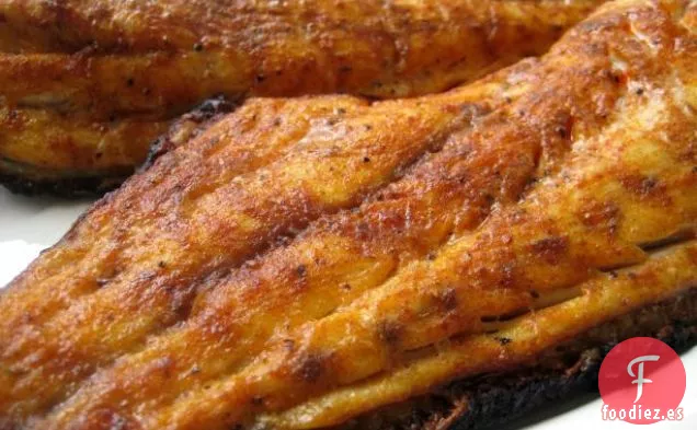 Pargo Rojo Ennegrecido a la Parrilla de Carbón