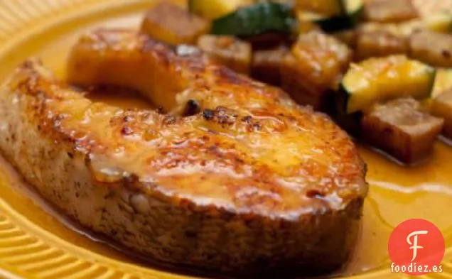 Salmón Glaseado de Naranja y Jengibre