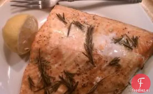 Salmón Con Costra de Cebolla