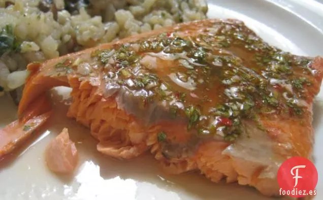 Rollos De Salmón Con Salsa Cremosa