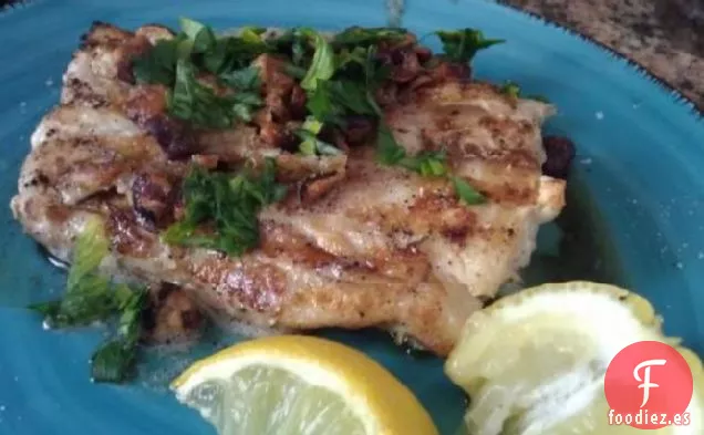 Pescado Con Salsa De Mantequilla De Macadamia