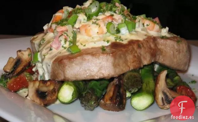 Filetes De Atún Con Salsa Cremosa De Camarones