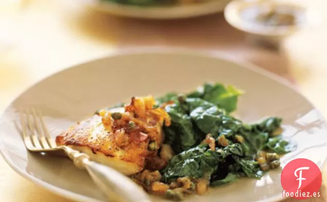 Lubina Rayada con Vinagreta de Chalota Tostada y Espinacas