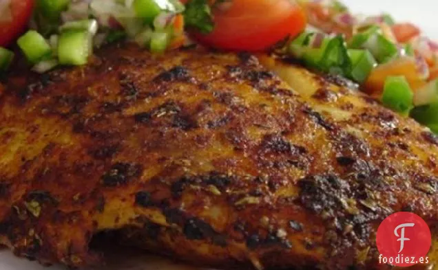 Bagre Ennegrecido Con Salsa Fresca Con Cilantro