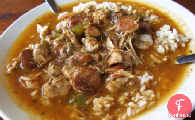 Gumbo de Mariscos y Salchichas de Pavo