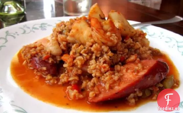 Jambalaya Cajún con Bagre, Vieiras y Camarones