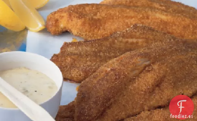 Bagre con Costra de Harina de Maíz Picante