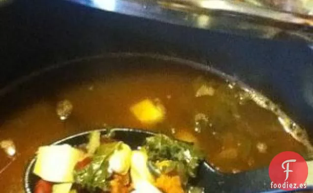 Sopa de Col Rizada Portuguesa de Bacalao del Cabo