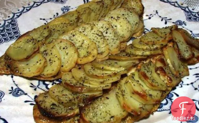 Filetes De Bacalao Marinados Con Escamas De Patata