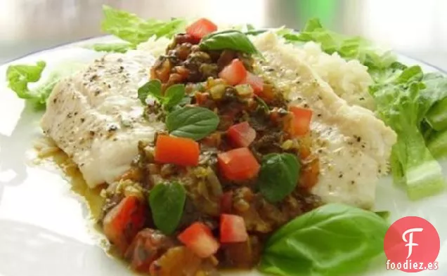 Filetes de Bacalao con Salsa de Tomate y Espinacas