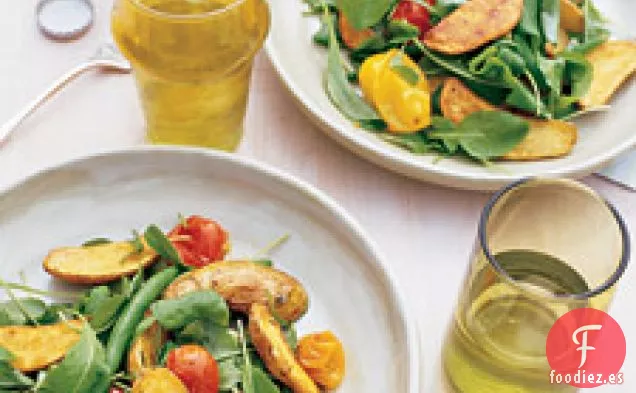 Ensalada Asada De Alevines Y Tomate Con Judías Verdes Y Rúcula