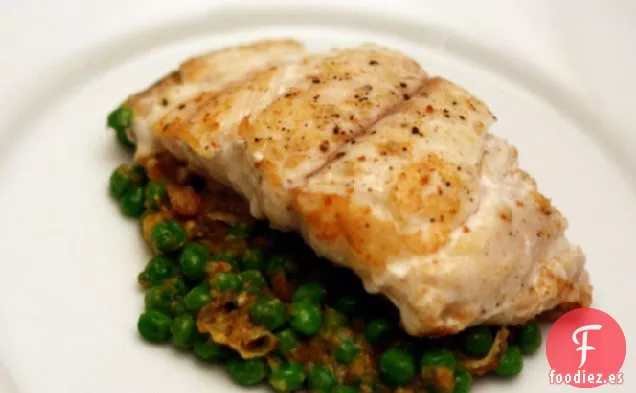 Cena esta noche: Mero con Guisantes y Azafrán (Mero en Amarillo)