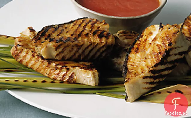 Fletán a la Parrilla con Salsa de Tomate de Hierba de Limón