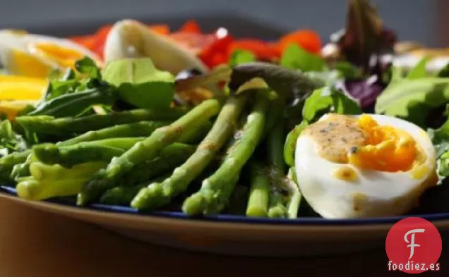 Ensalada De Primavera Con Vinagreta De Estragón