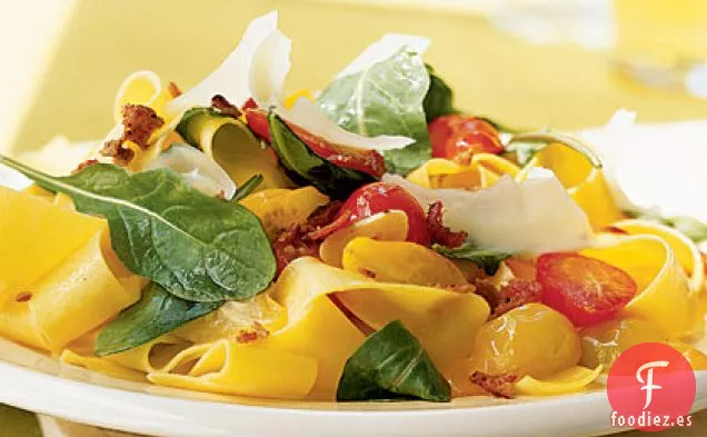 Pappardelle de verano con Tomates, Rúcula y Parmesano