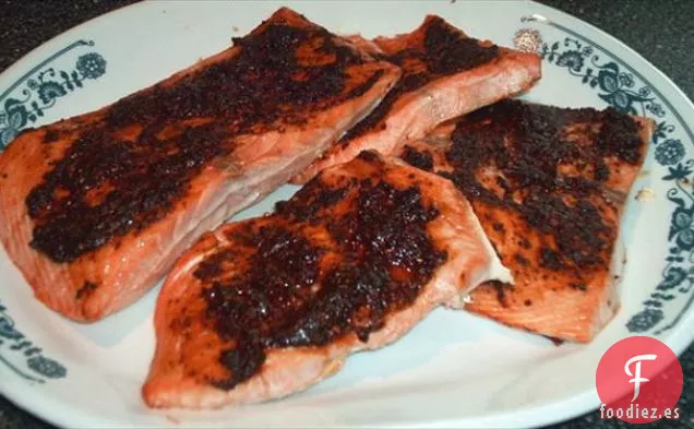 Salmón Friccionado con Chile