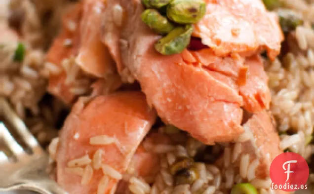 Ensalada De Arroz Integral Con Salmón