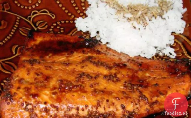 Salmón A La Parrilla Glaseado