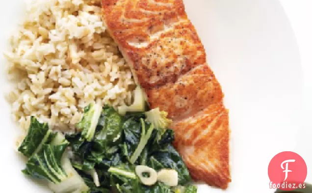Salmón y Verduras a la Brasa