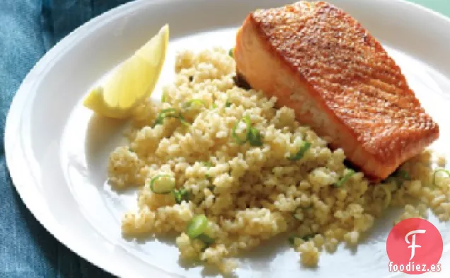 Filetes de Salmón Braseado con Bulgur