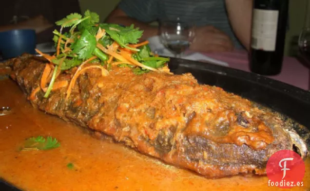 Salmón Asado con Curry Rojo Tailandés y Col China