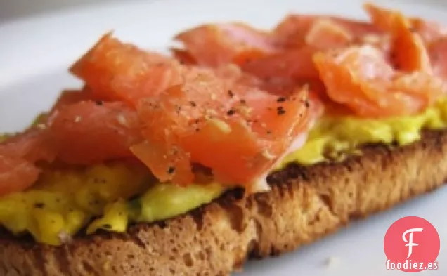 Bruschetta de Salmón Ahumado