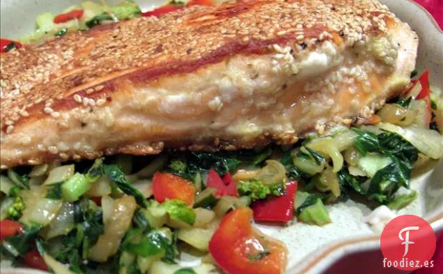 Filetes de Salmón con Sésamo y Col China