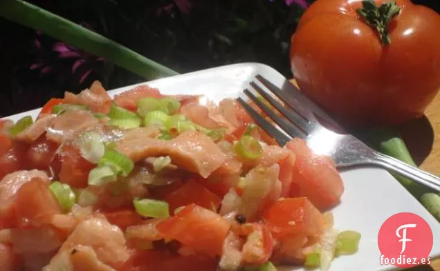 Salmón marinado en una corteza de Pimiento
