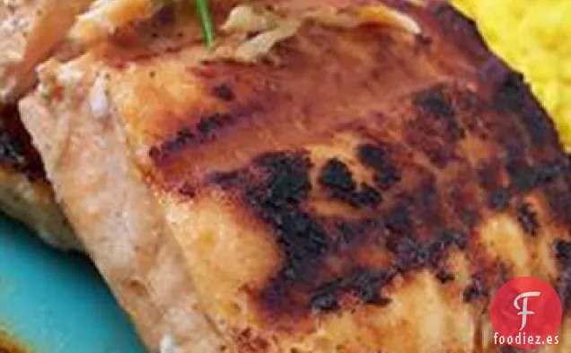 Salmón A La Parrilla Marinado con Lima