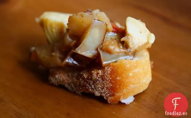 Lubina Rayada Con Salsa Verde Y Verduras Asadas Mediterráneas