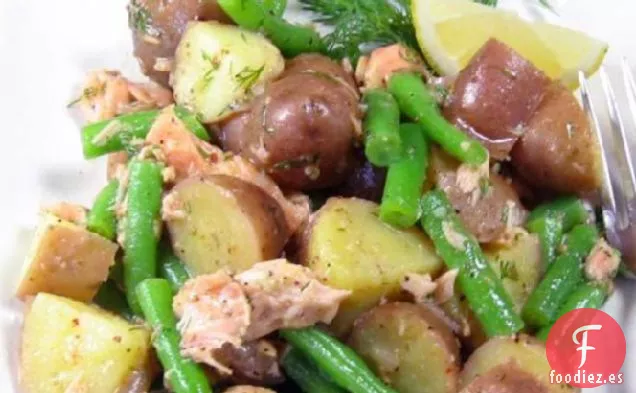 Ensalada de Salmón, Patata y Eneldo