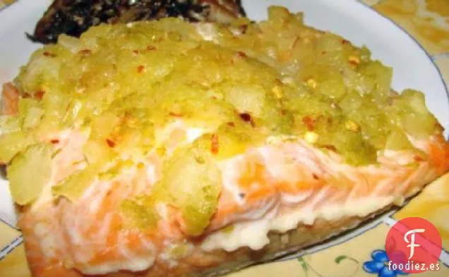 Salmón con Costra de Piña