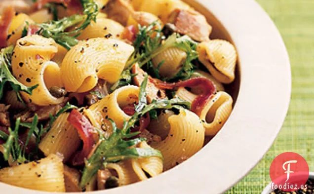 Chiocciole con Atún, Cebollas Rojas y Frisé