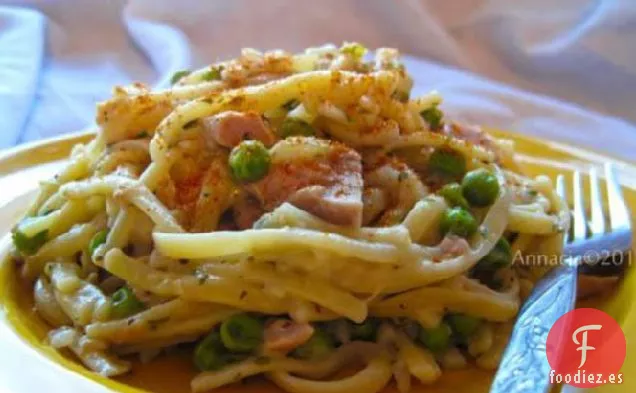 Cazuela de Fideos de Atún