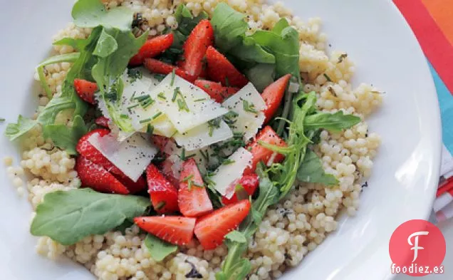 Fresas, Queso Parmesano Y Cuscús