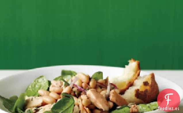 Ensalada de Frijoles Blancos y Atún