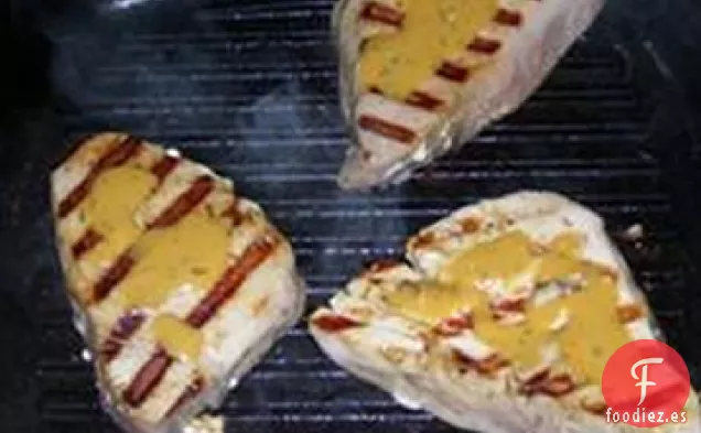 Filetes de Atún a la Parrilla con Salsa de Eneldo