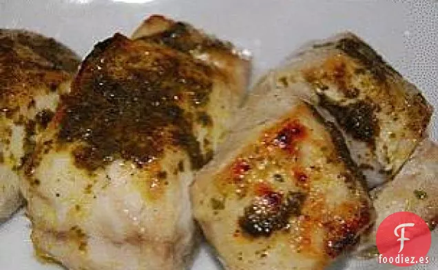 Lubina Con Mantequilla De Hierbas Y Ensalada Frisee