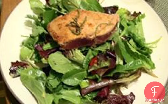 Atún Ahumado con Berros, Chile y Ensalada de Jengibre