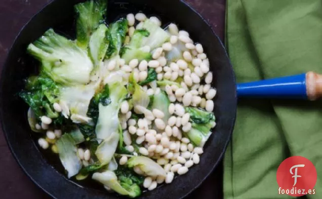 Cocina el Libro: Escarola Estofada con Frijoles Blancos