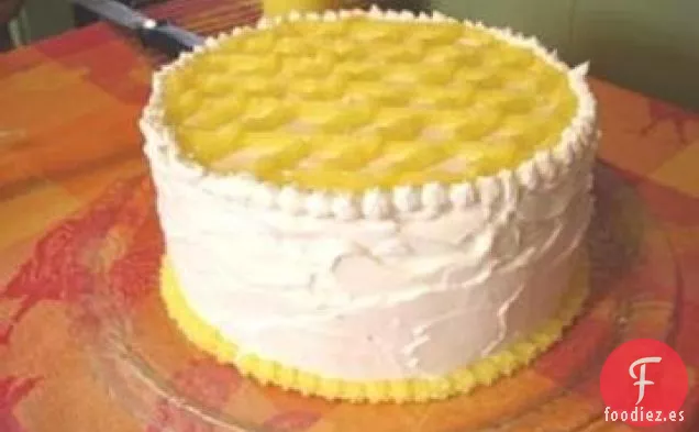 Pastel de Chocolate Blanco con Celosía de Limón