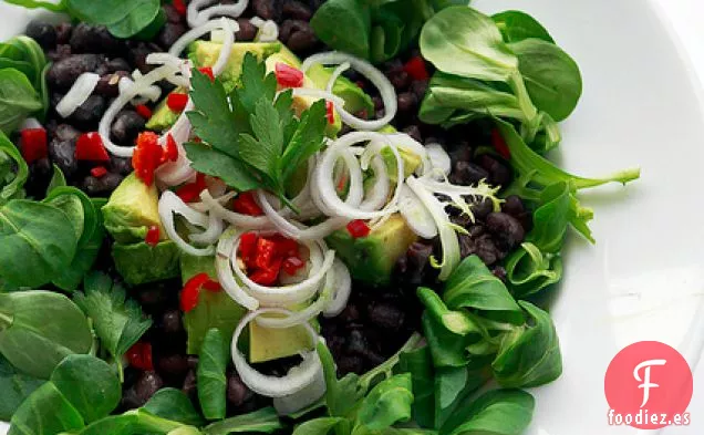 Frijoles Negros, Guindillas Y Hojas Mixtas