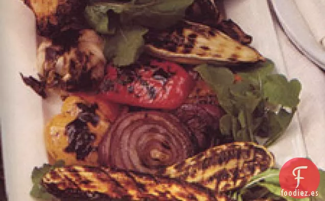 Verduras A La Parrilla Y Pan De Tomate