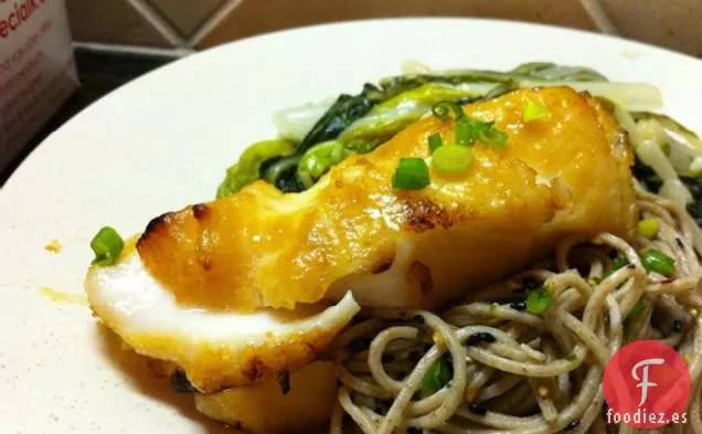 Lubina esmaltada con Miso